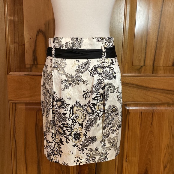 3.1 phillip lim - white/black/gold - paper bag waist puffed pleated skirt - 8 - Picture 4 of 14